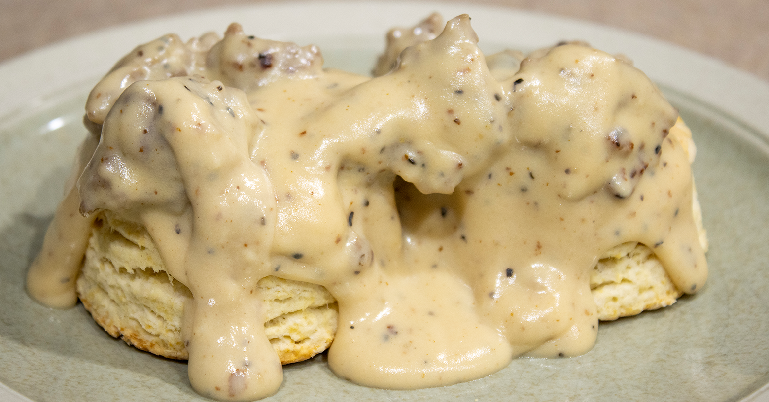 Best biscuits and gravy near me